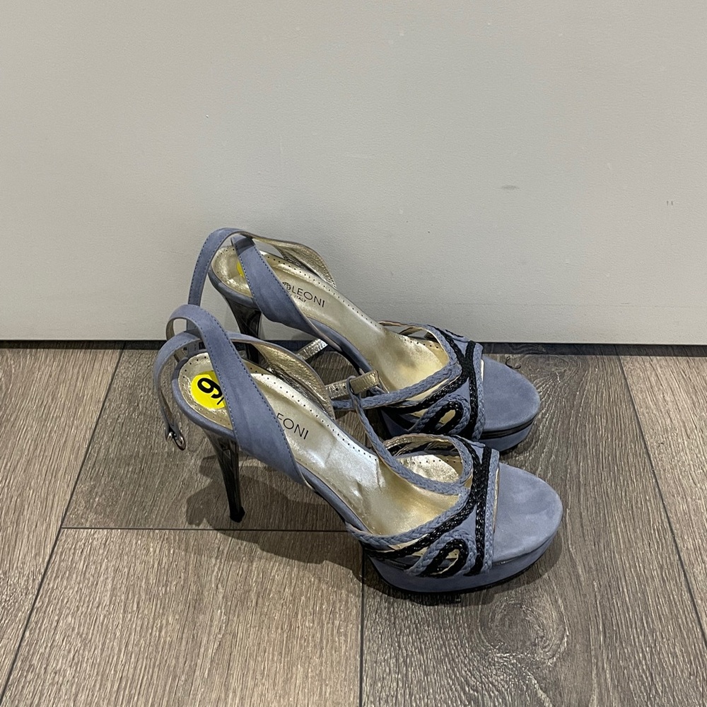 Blue Black Braided Leather Heel Sz 9